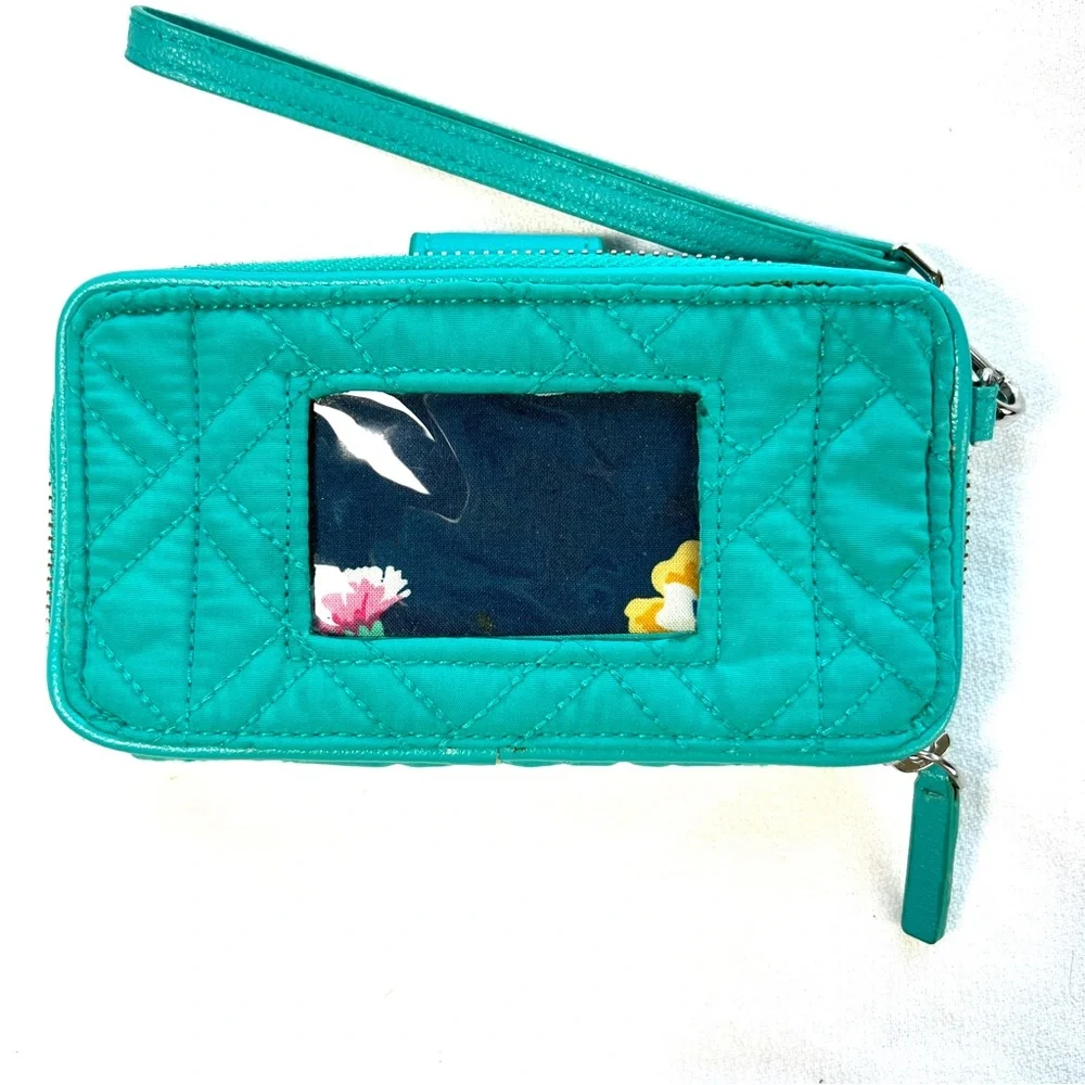 Vera Bradley EUC RFID Smartphone Wallet